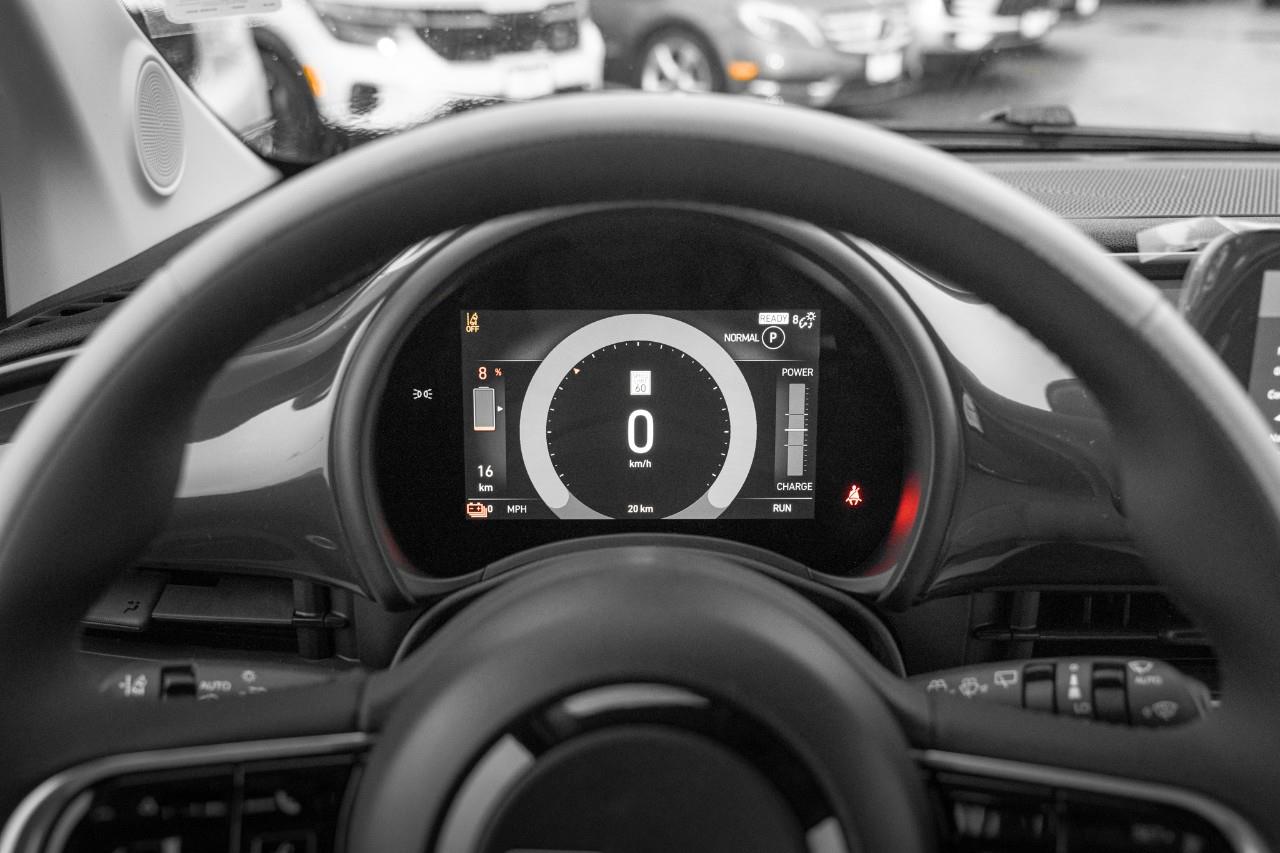 2025 Fiat 500e  S246507