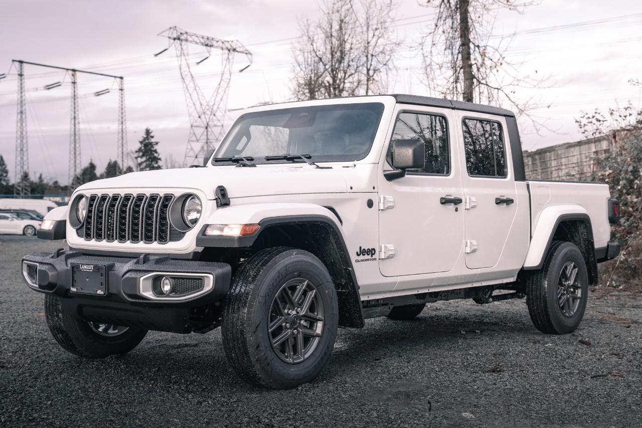 2026 Jeep Gladiator Sport S T154780