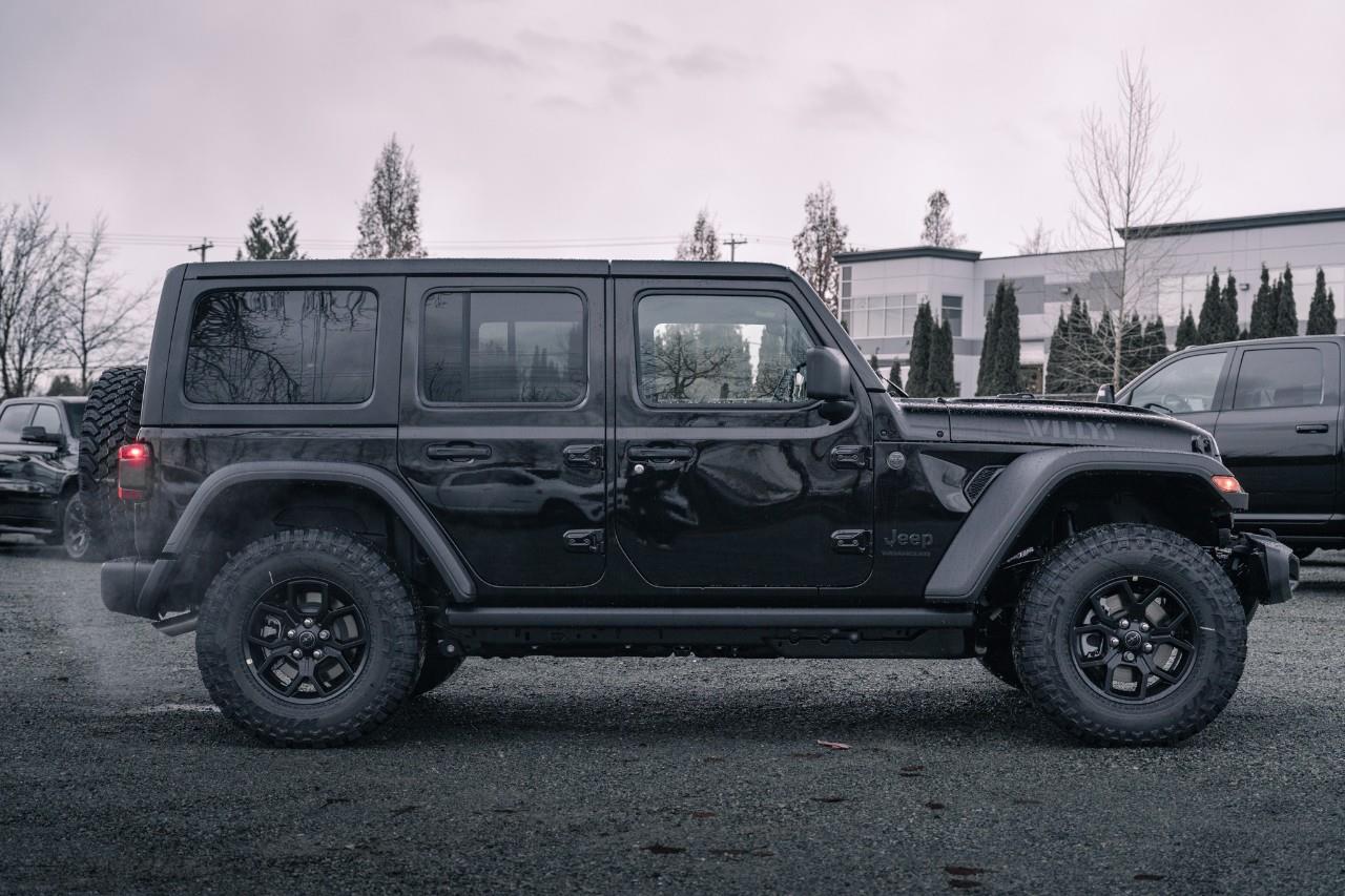 2026 Jeep Wrangler Sport T205608