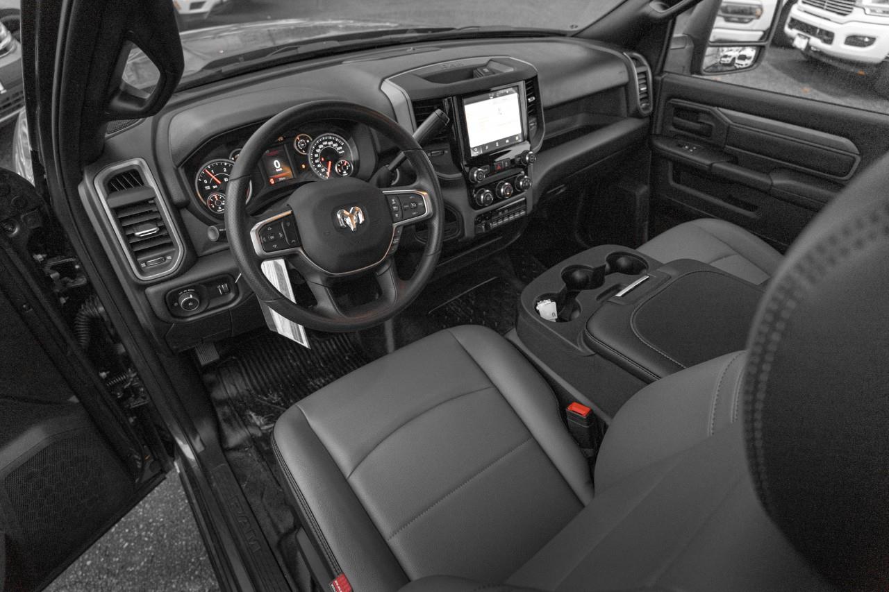 2025 RAM 3500 Chassis Tradesman S517225