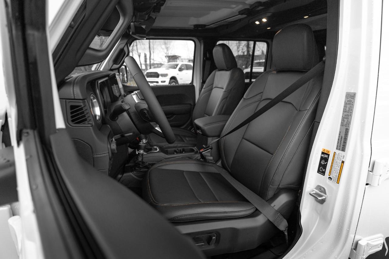 2026 Jeep Wrangler Sahara T205607