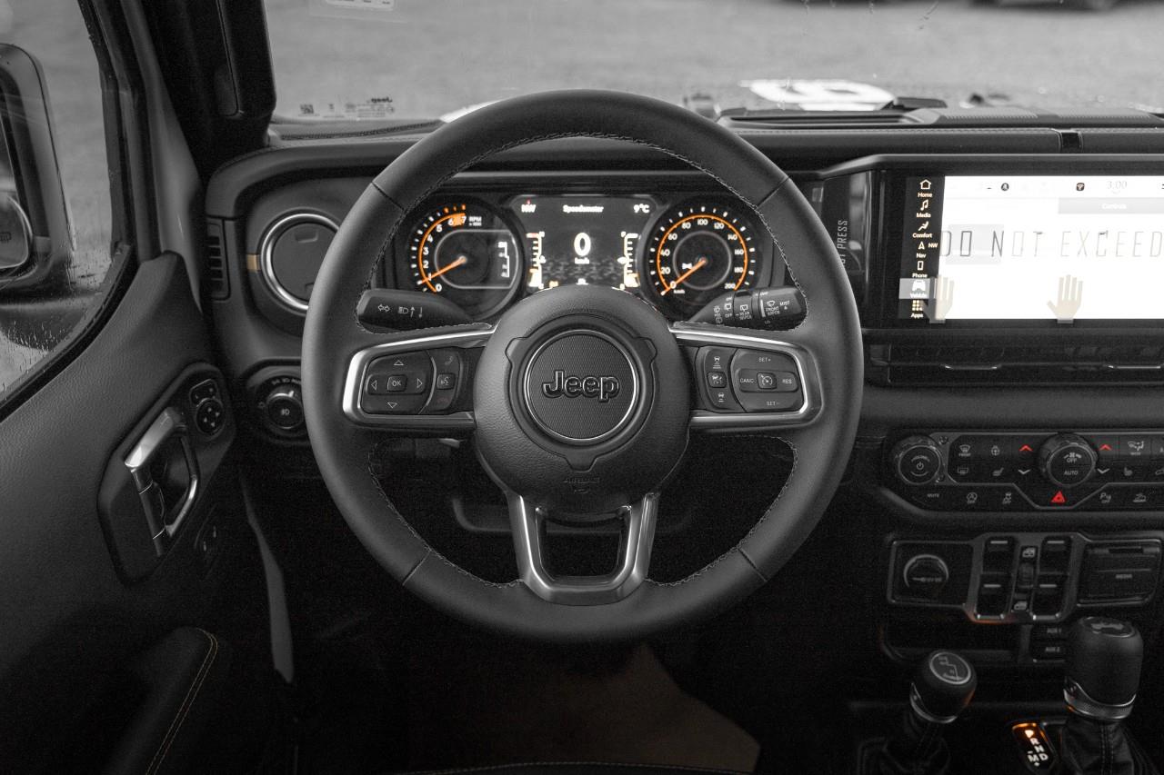 2026 Jeep Wrangler Sahara T205607