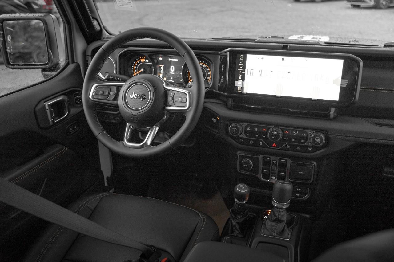 2026 Jeep Wrangler Sahara T205607