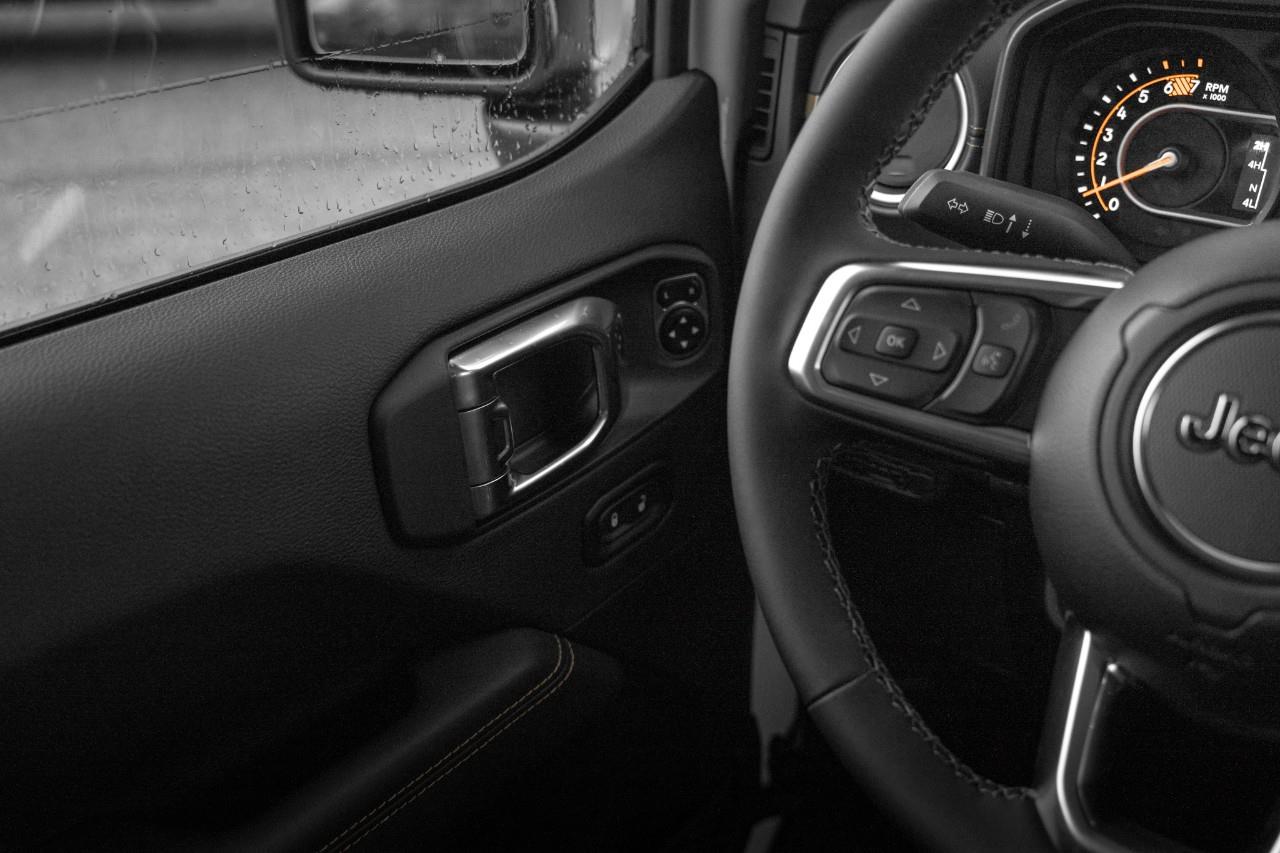 2026 Jeep Wrangler Sahara T205607