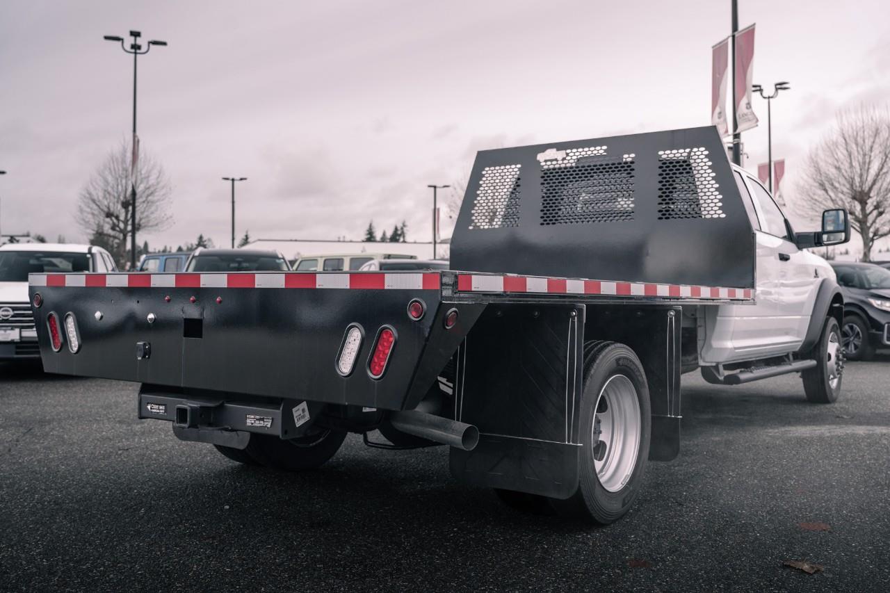 2024 RAM 5500 Chassis Tradesman/SLT R240798