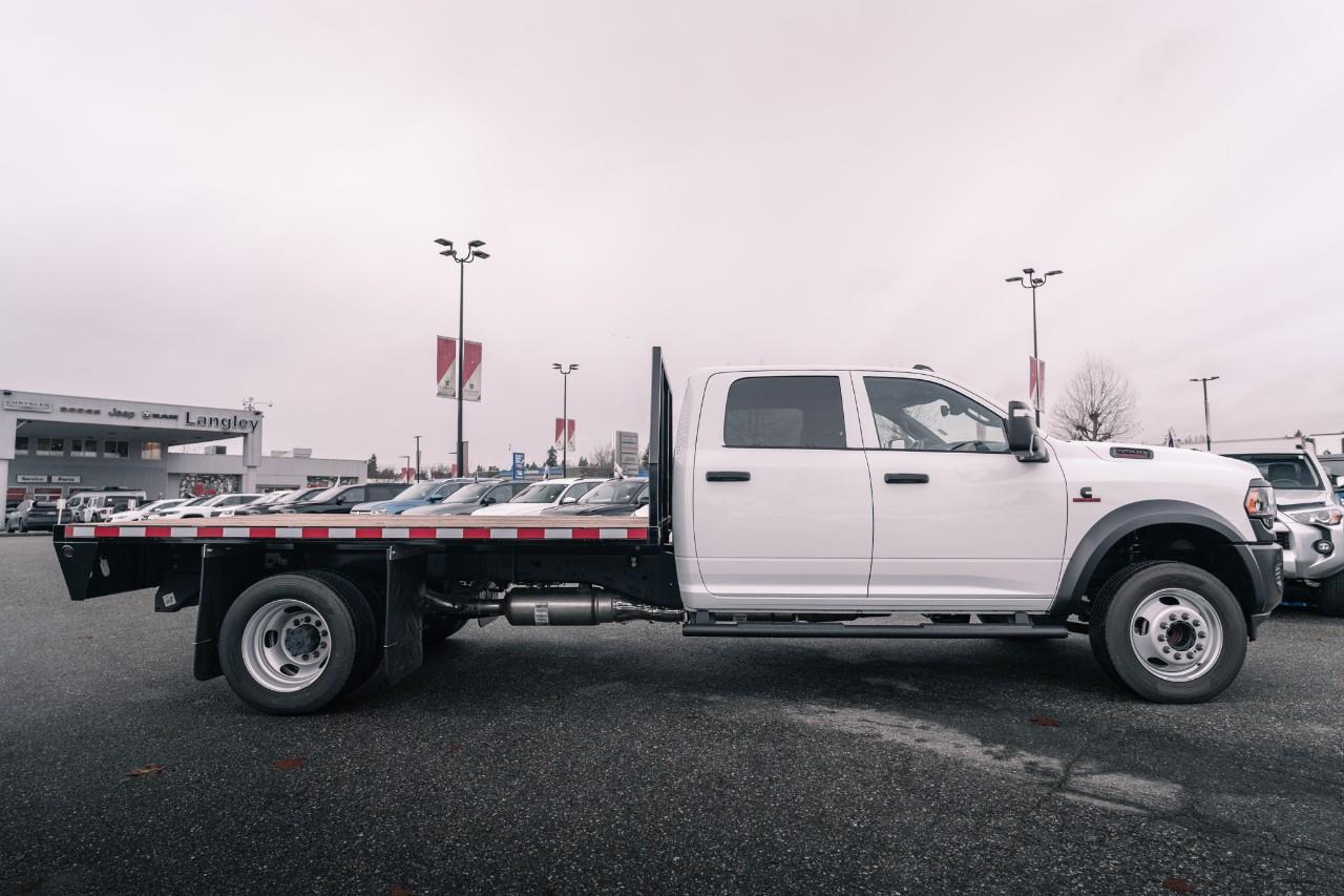 2024 RAM 5500 Chassis Tradesman/SLT R240798