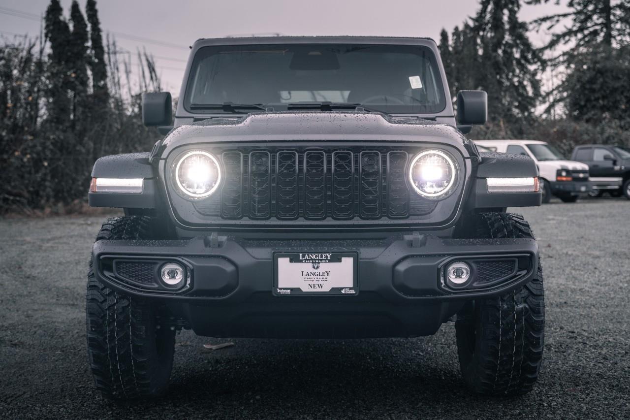 2026 Jeep Wrangler Sport T204227