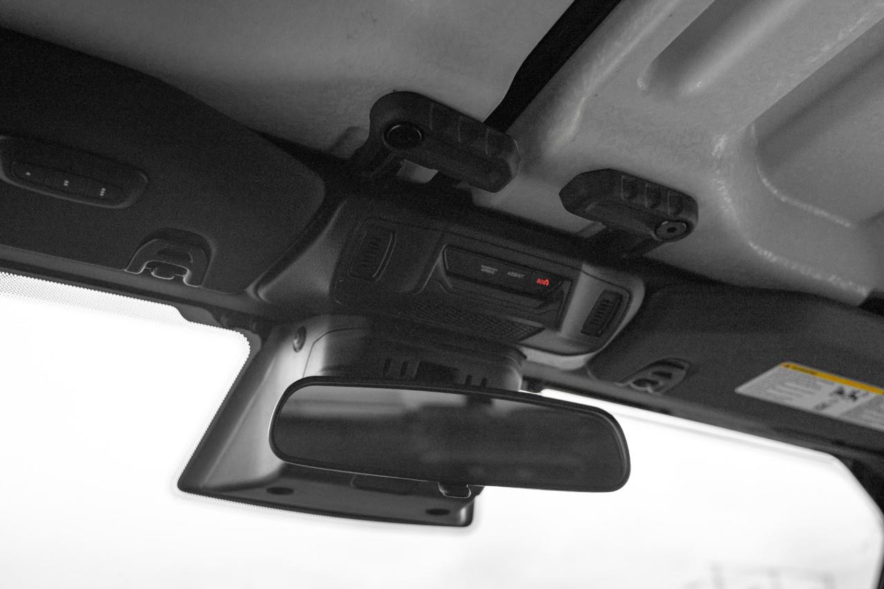 2026 Jeep Wrangler Sport T204227