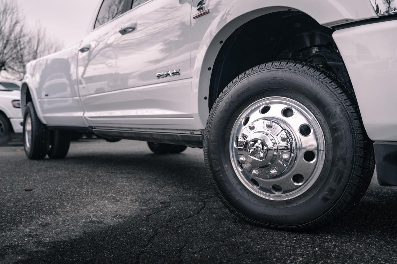 2025 RAM 3500 Limited S565789