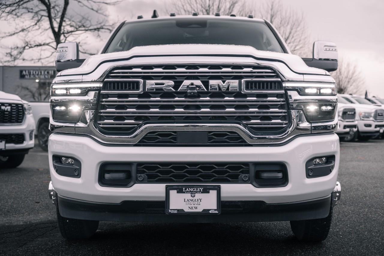 2025 RAM 3500 Limited S565789