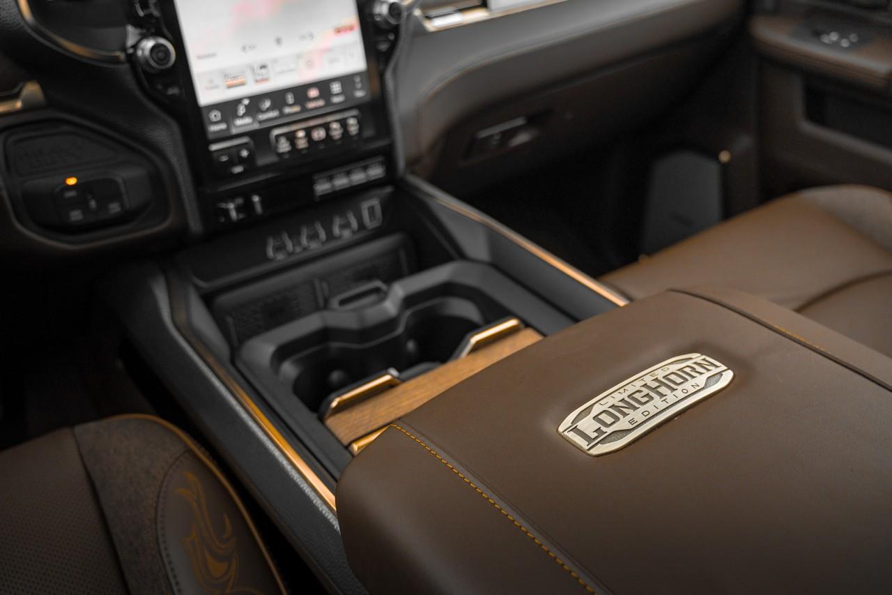 2025 RAM 3500 Limited S565789