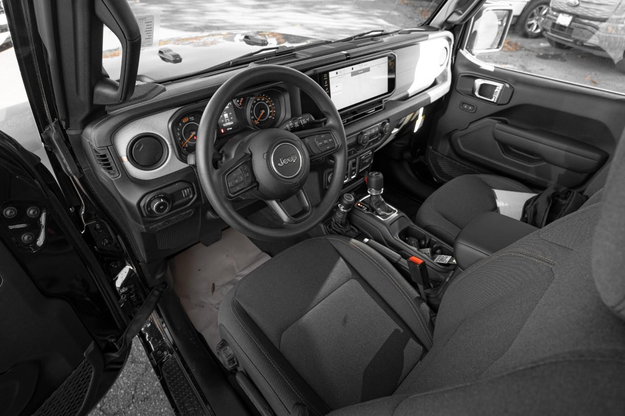 2025 Jeep Wrangler Sport S623775