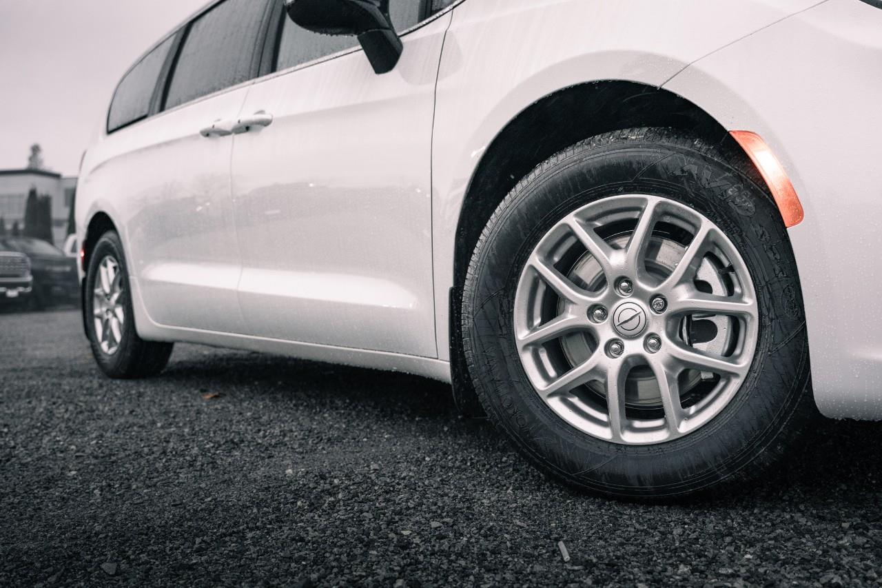 2026 Chrysler Pacifica Select T206489