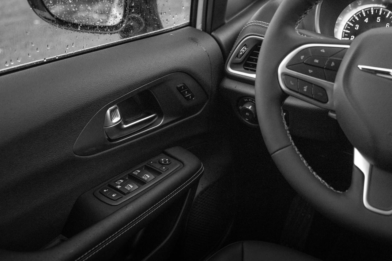 2026 Chrysler Pacifica Select T206489