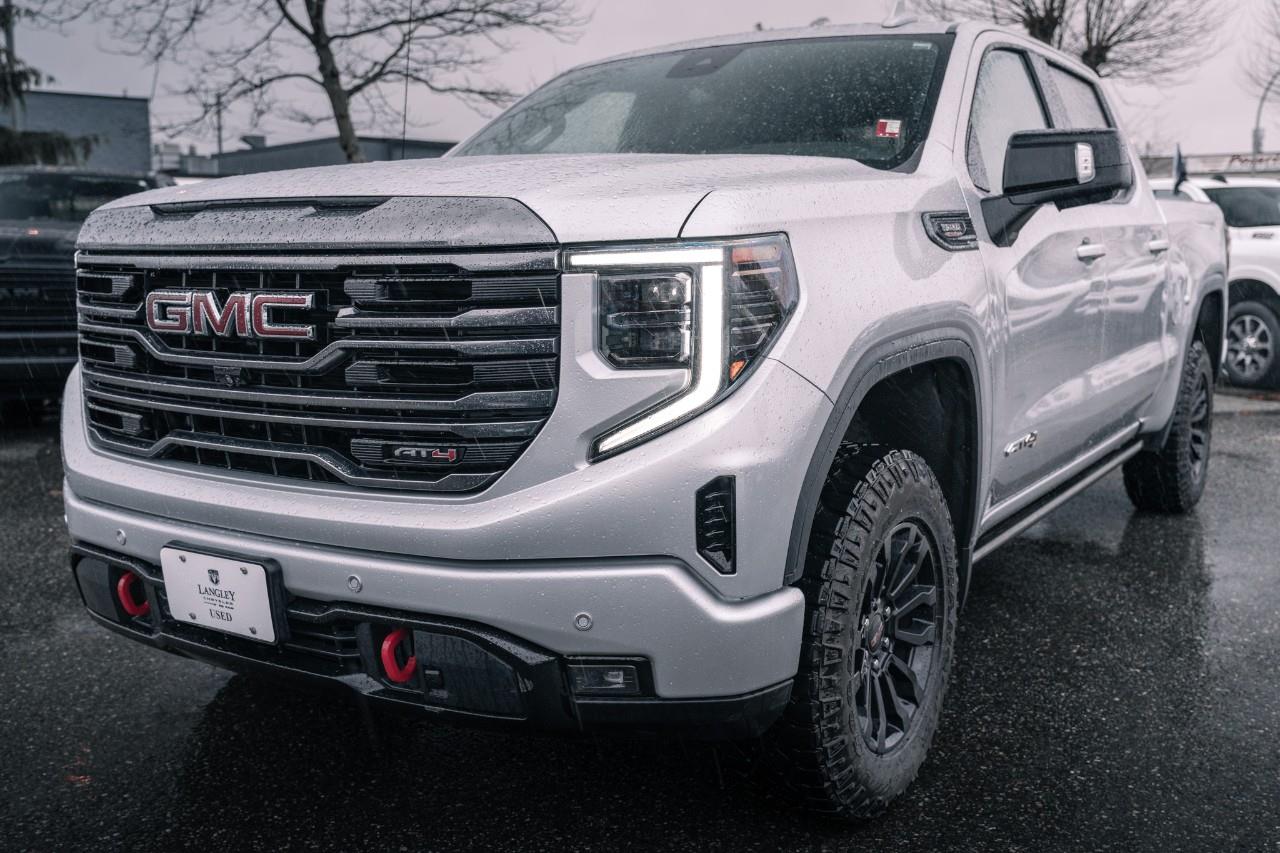2022 GMC Sierra 1500 AT4 LC2806A