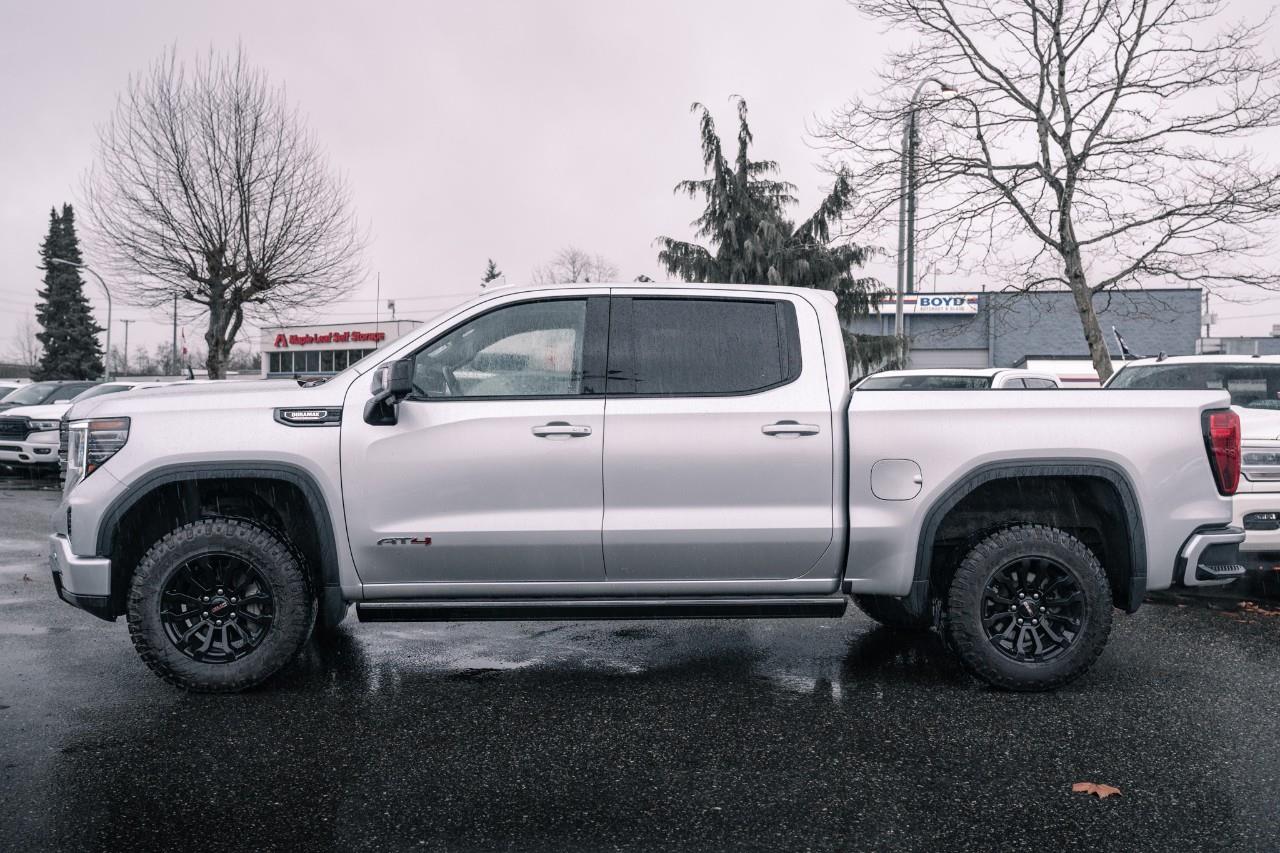 2022 GMC Sierra 1500 AT4 LC2806A