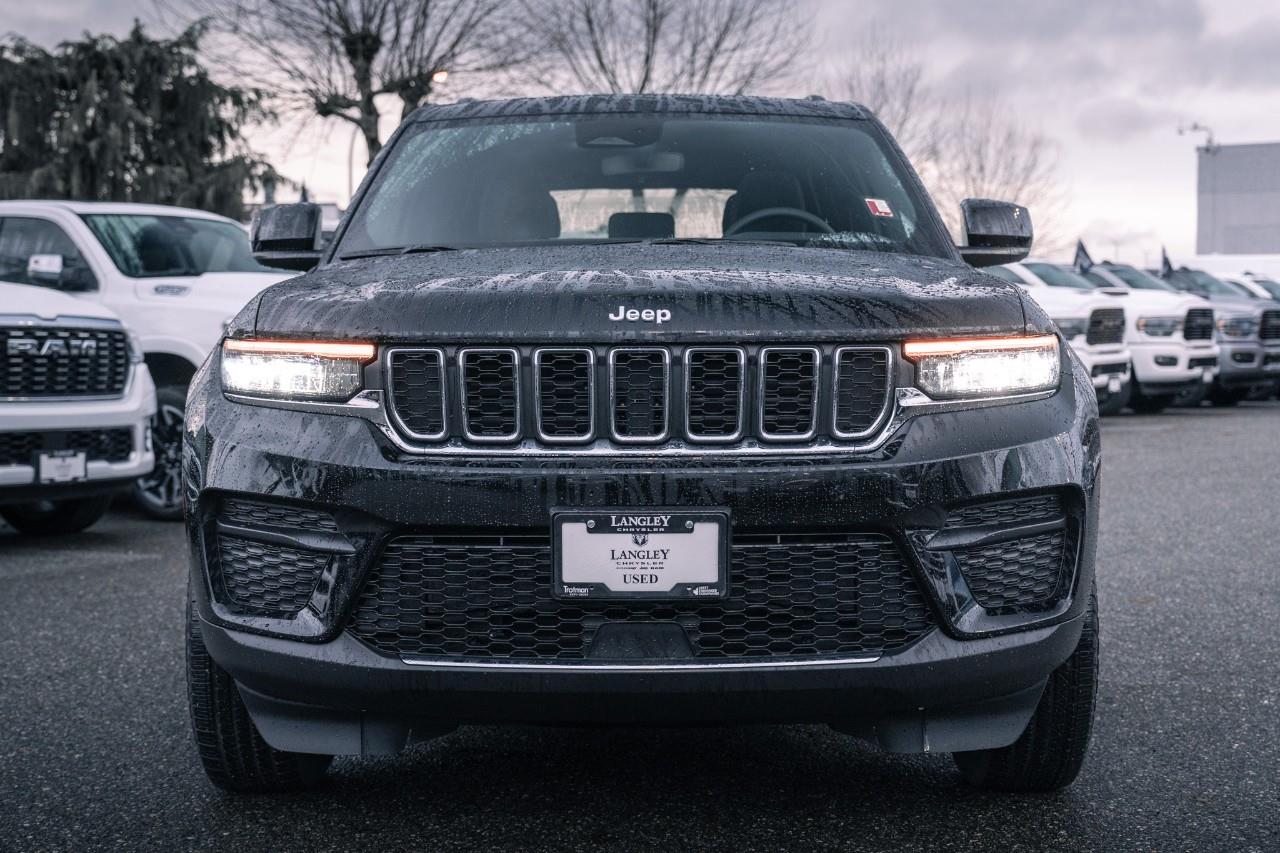 2024 Jeep Grand Cherokee Laredo LC2819