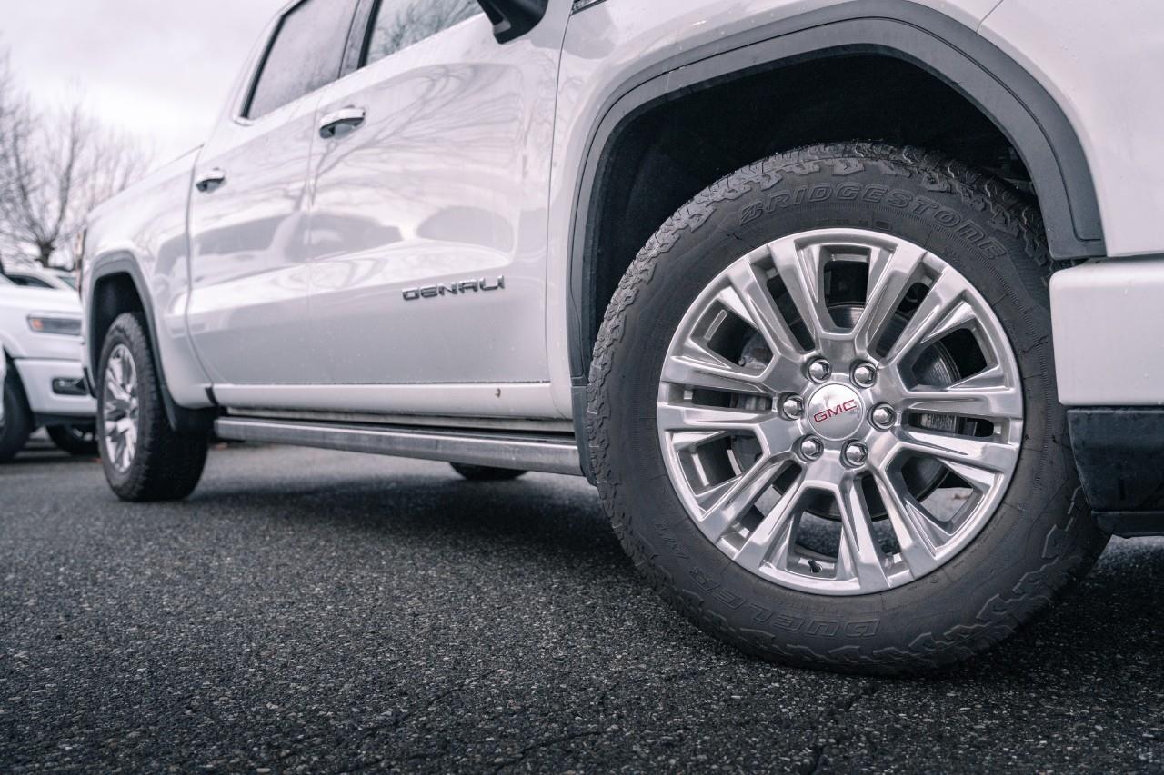 2023 GMC Sierra 1500 Denali LC2815