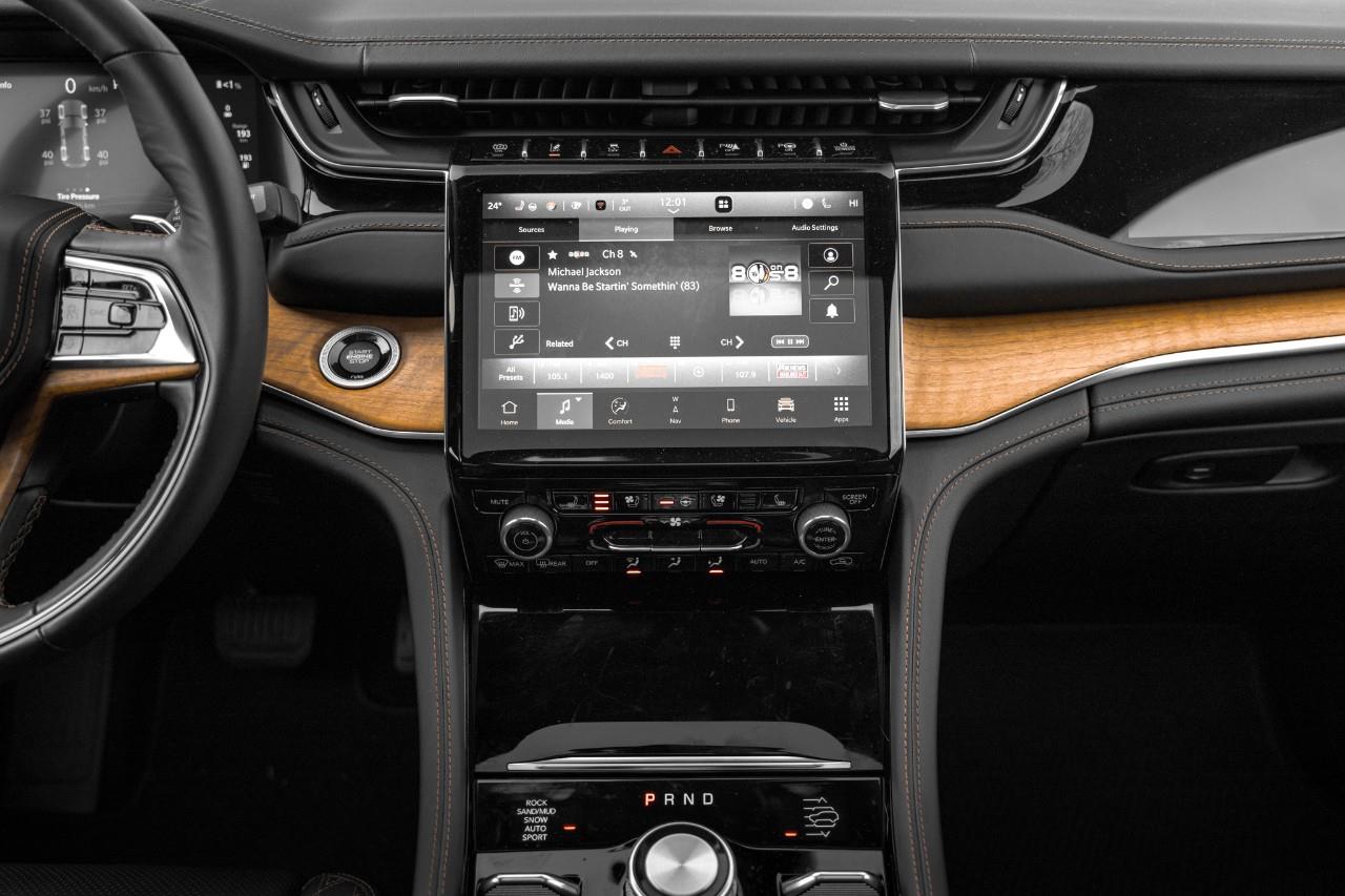 2022 Jeep Grand Cherokee 4xe Summit LC2814