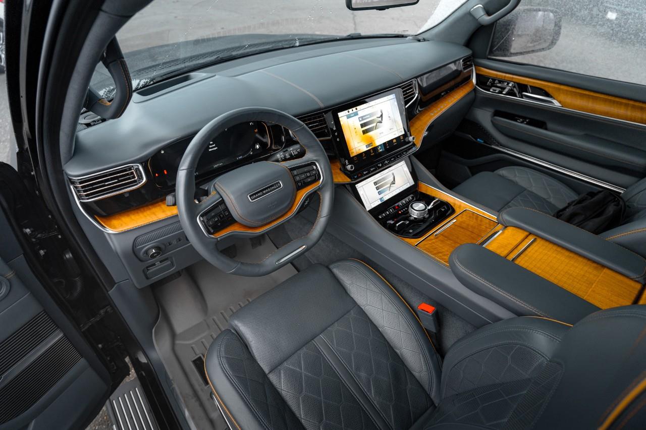 2022 Jeep Grand Wagoneer Series III T168451A