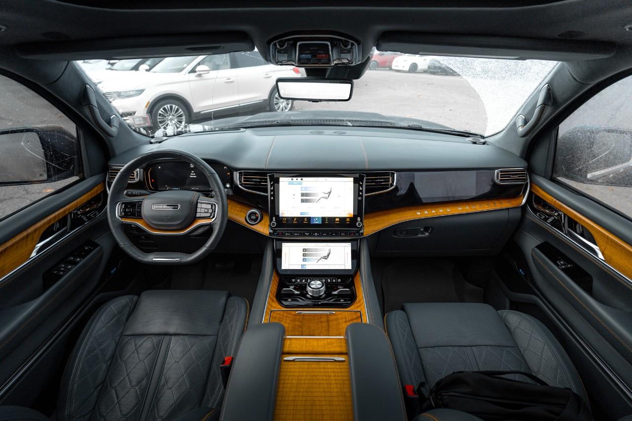 2022 Jeep Grand Wagoneer Series III T168451A