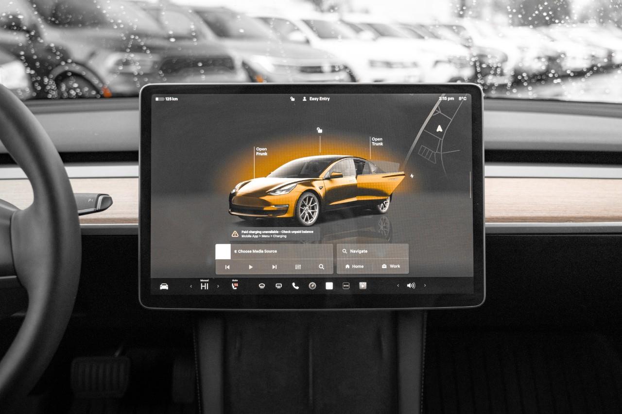 2022 Tesla Model 3  T242906A