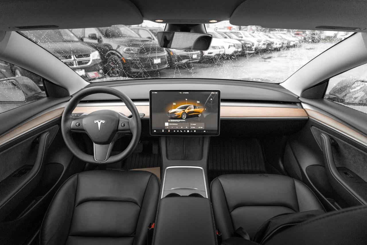 2022 Tesla Model 3  T242906A
