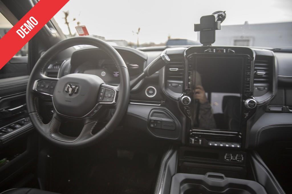 2024 RAM 3500 Limited R384141