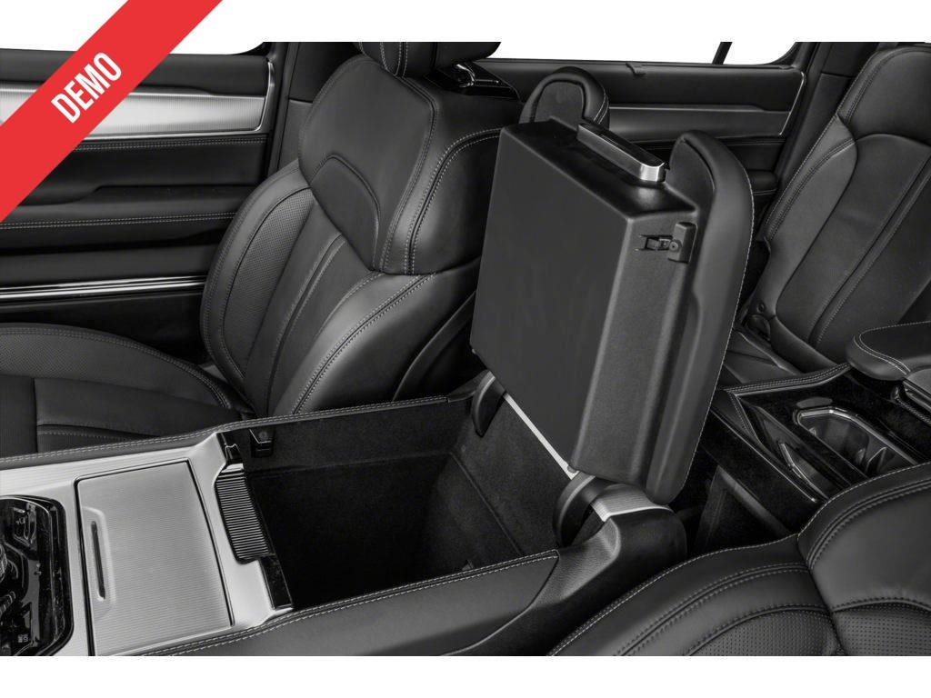 2023 Jeep Grand Wagoneer L Series III P521291