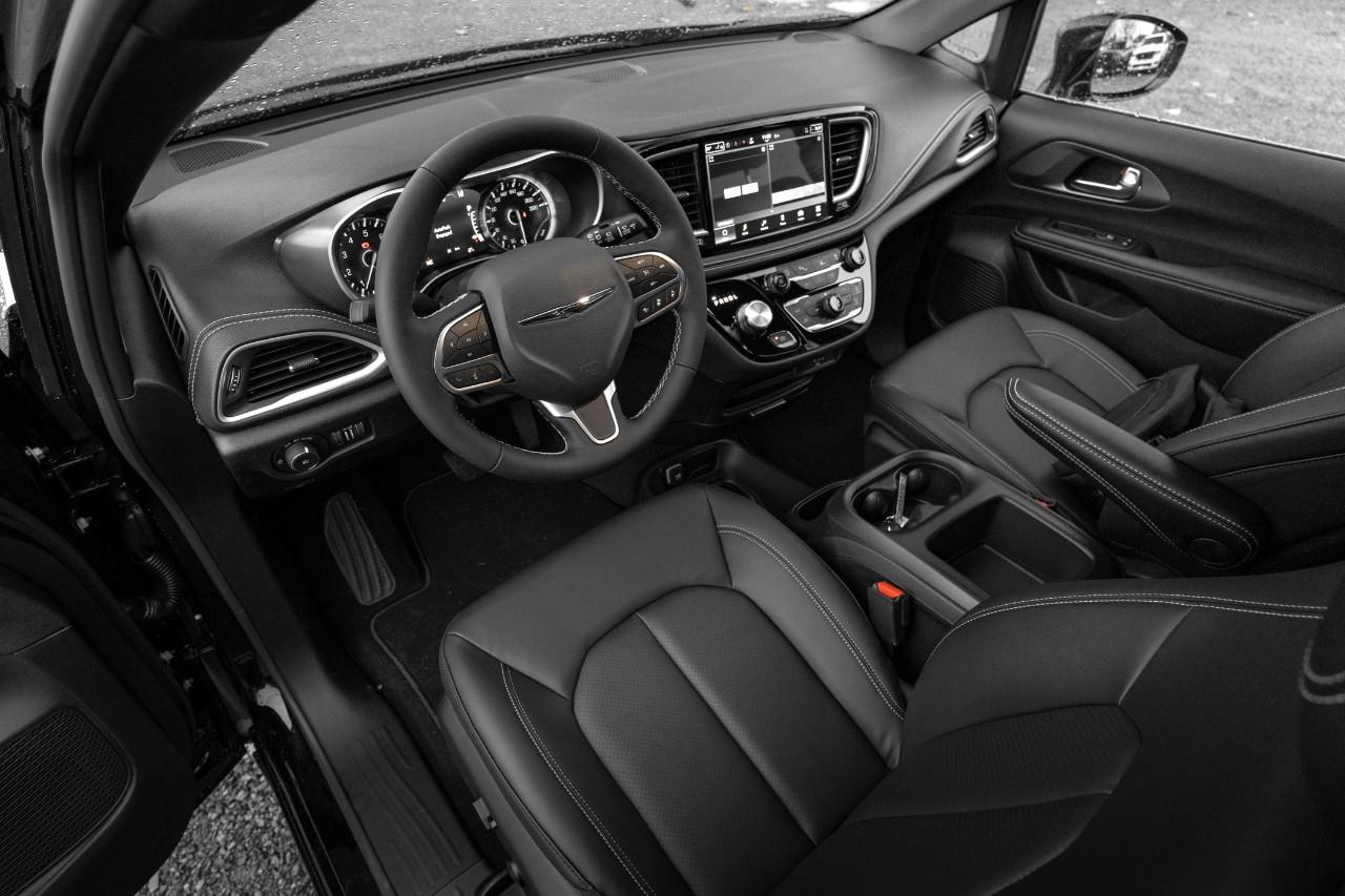 2026 Chrysler Grand Caravan SXT T227328