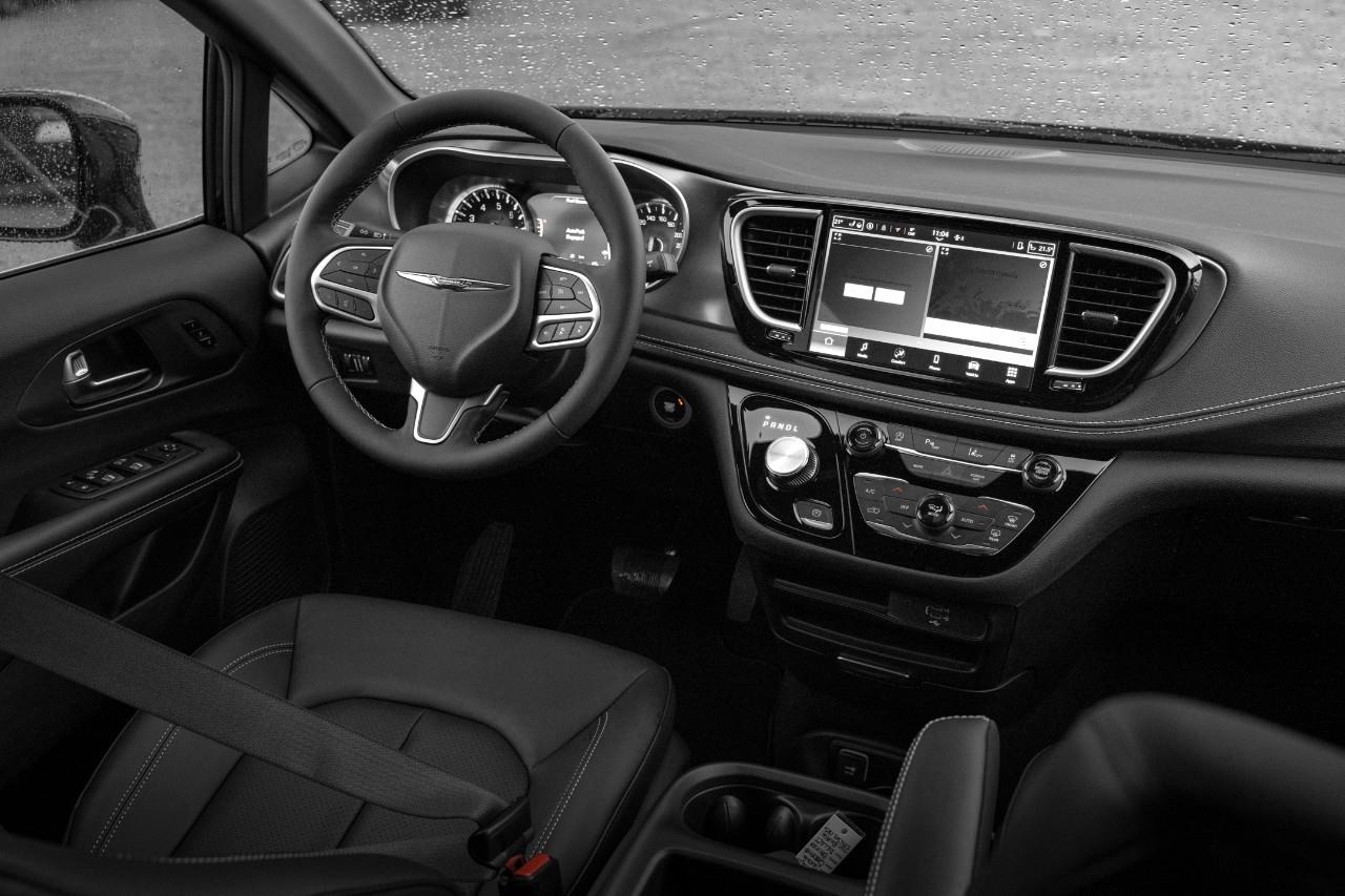 2026 Chrysler Grand Caravan SXT T227328