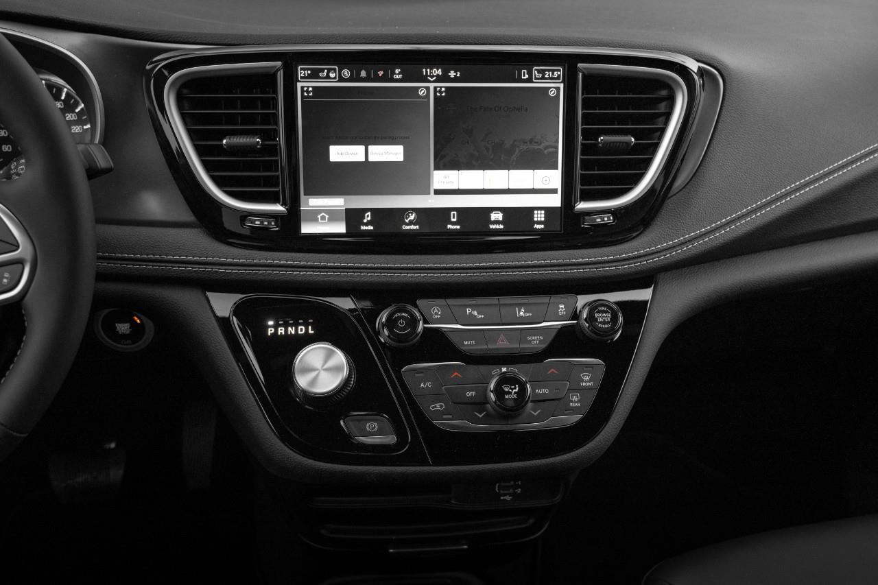 2026 Chrysler Grand Caravan SXT T227328