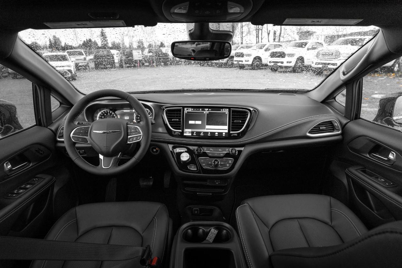 2026 Chrysler Grand Caravan SXT T227328