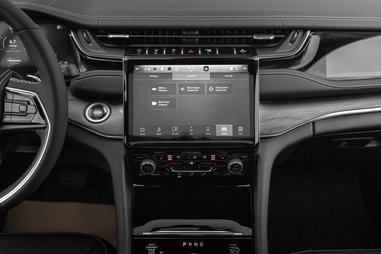 2023 Jeep Grand Cherokee Overland S735186A