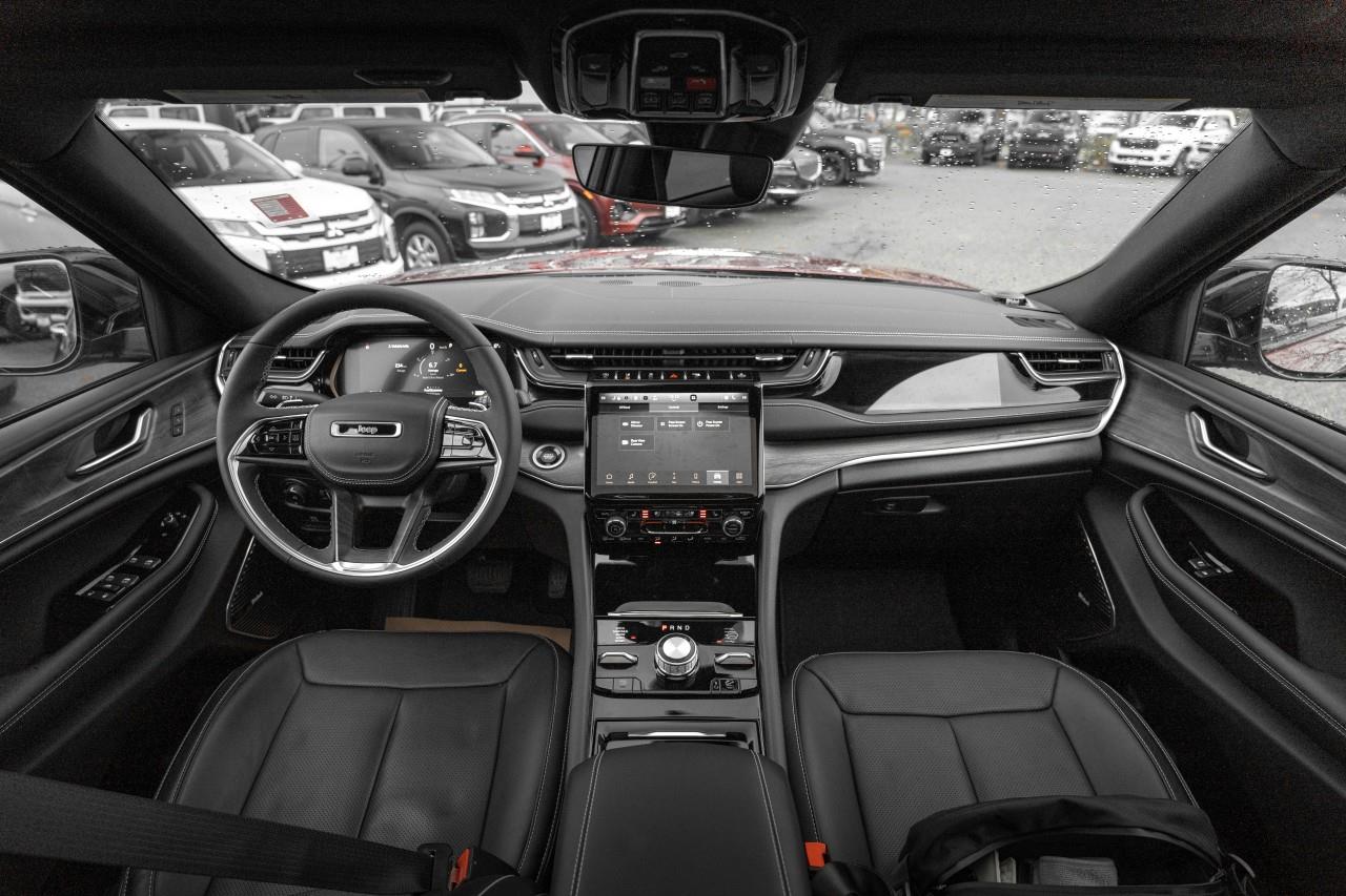 2023 Jeep Grand Cherokee Overland S735186A