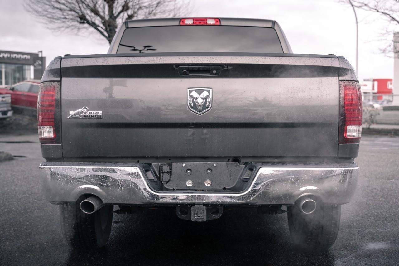 2018 RAM 1500 ST LC2705A