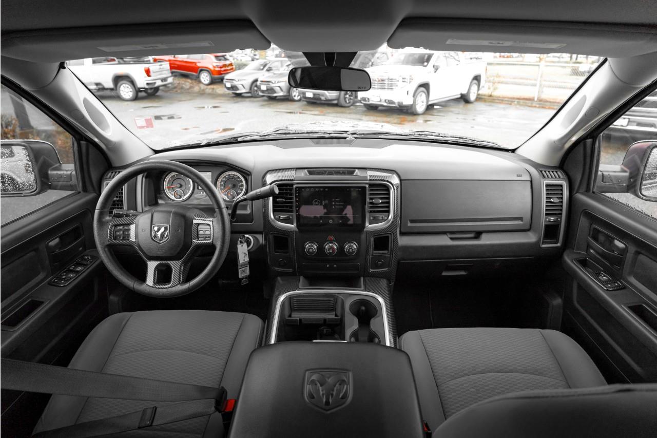 2018 RAM 1500 ST LC2705A