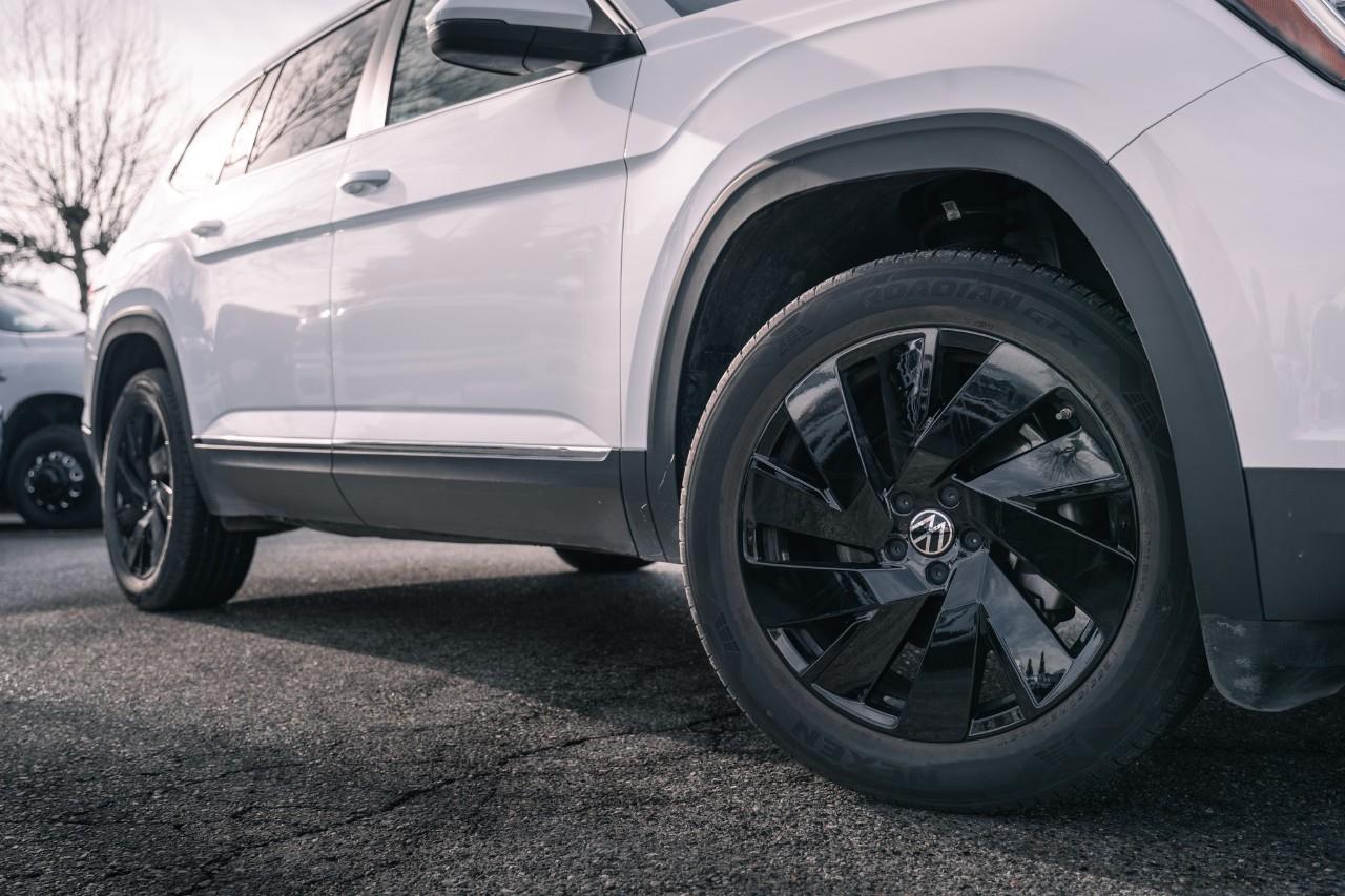 2024 Volkswagen Atlas 2.0 TSI Highline LC2838