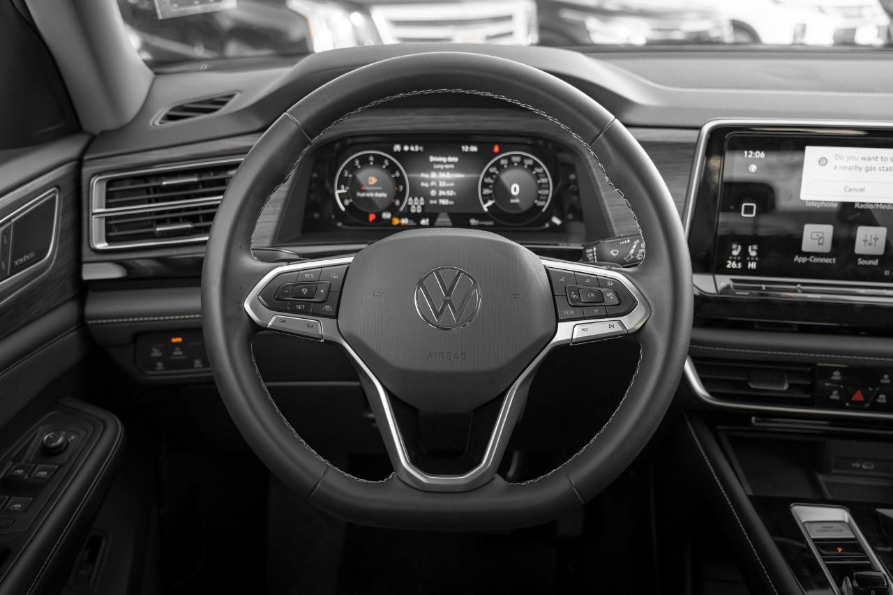 2024 Volkswagen Atlas 2.0 TSI Highline LC2838