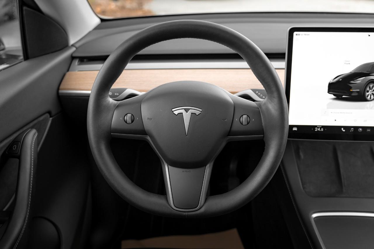 2022 Tesla Model Y Long Range LC2842