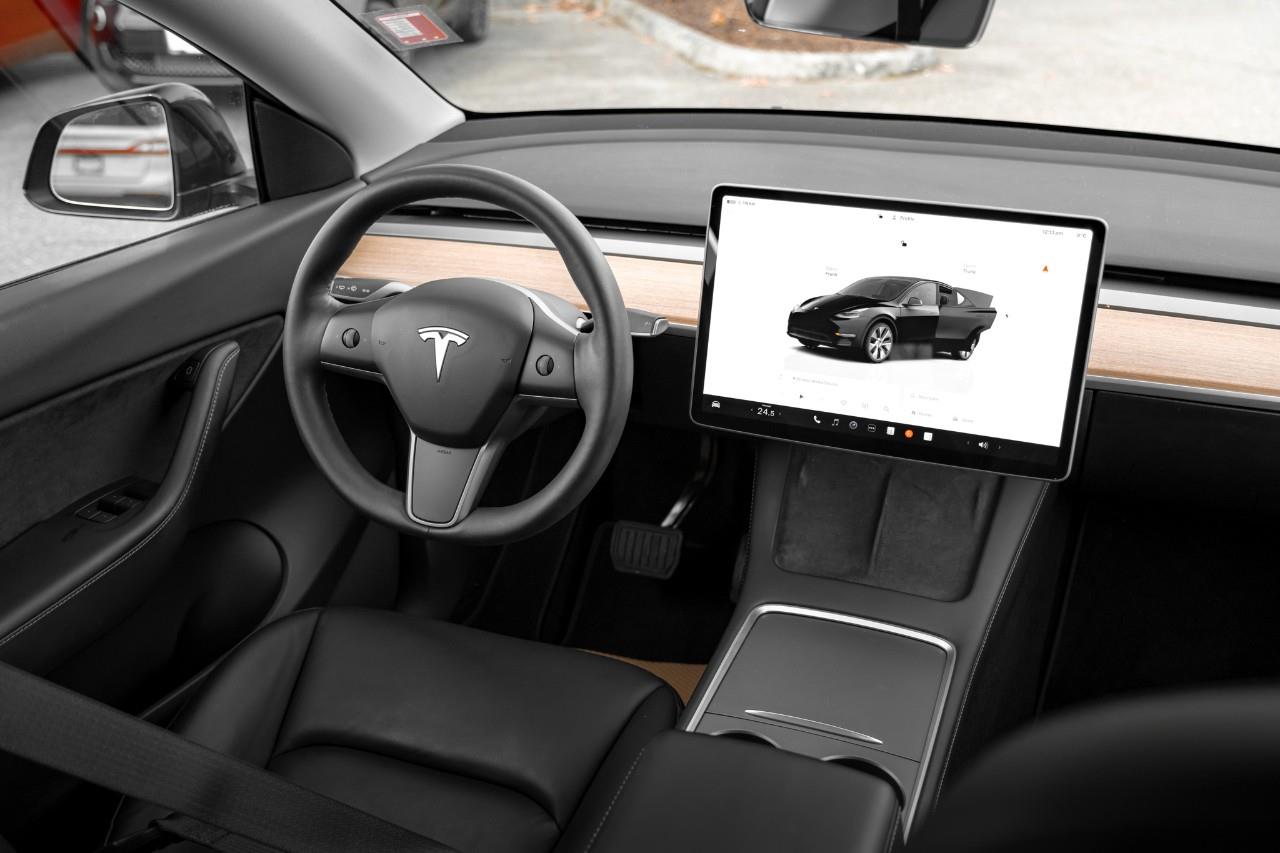 2022 Tesla Model Y Long Range LC2842