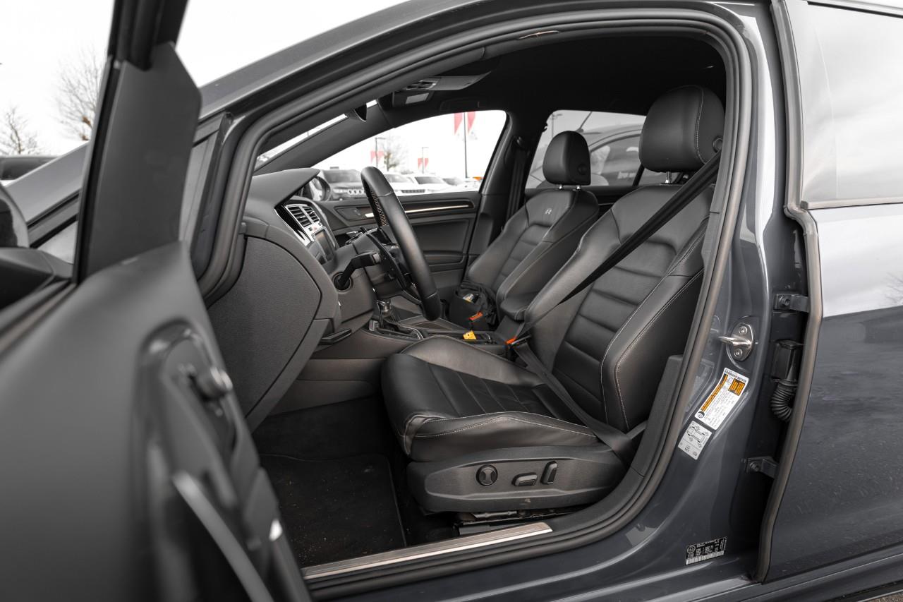 2017 Volkswagen Golf R 2.0 TSI LC2576AA