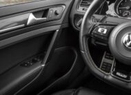 2017 Volkswagen Golf R 2.0 TSI LC2576AA