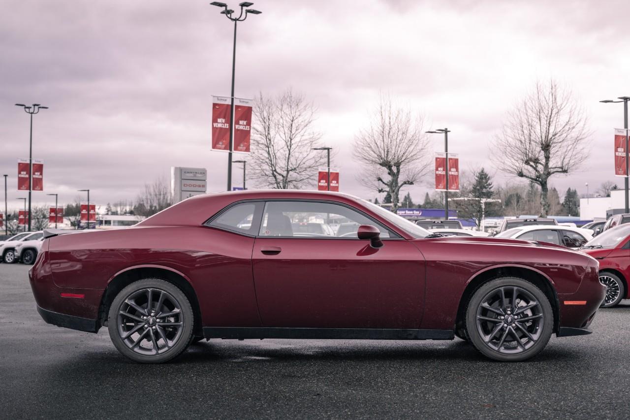 2023 Dodge Challenger SXT LC2851