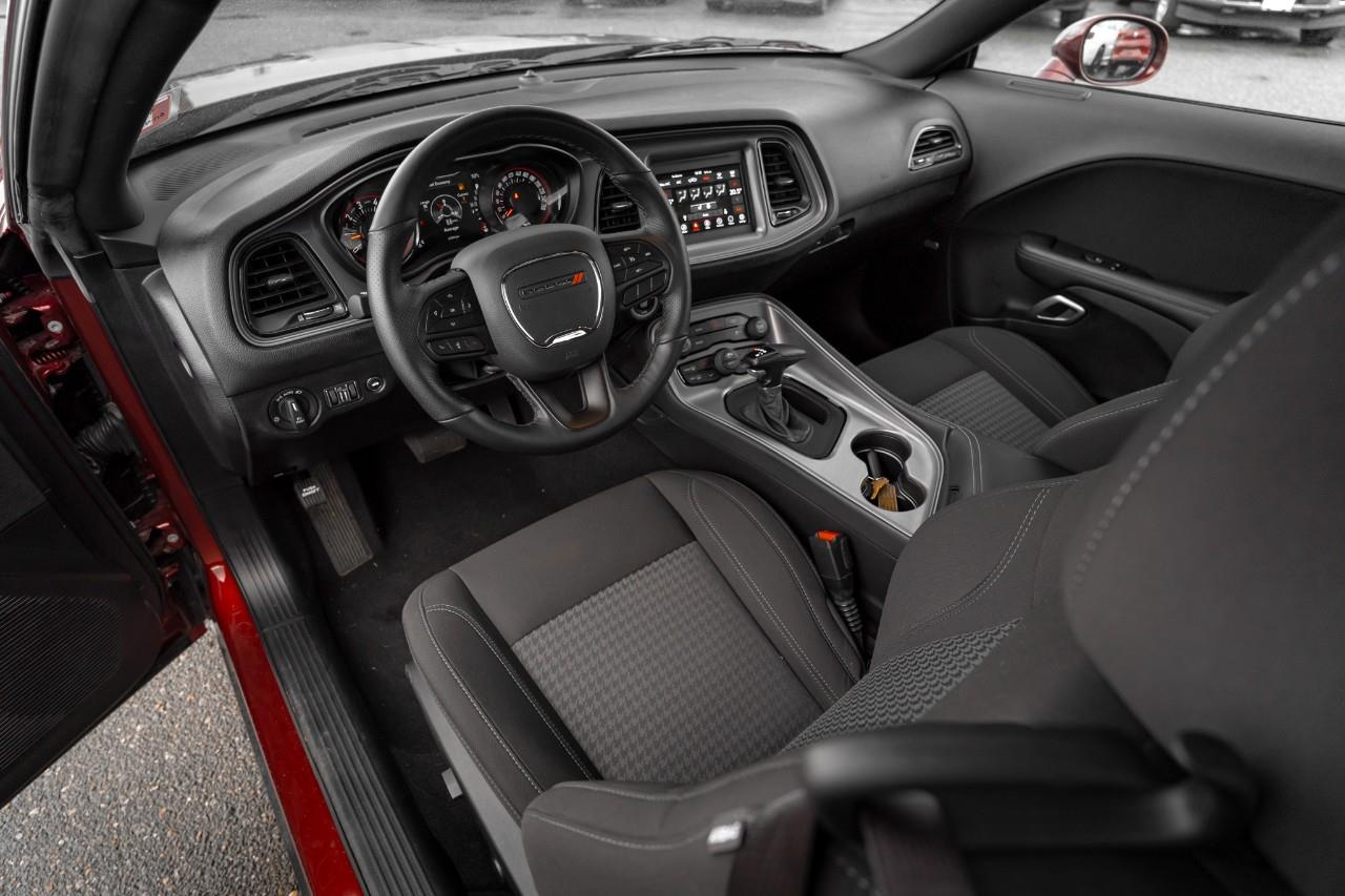 2023 Dodge Challenger SXT LC2851