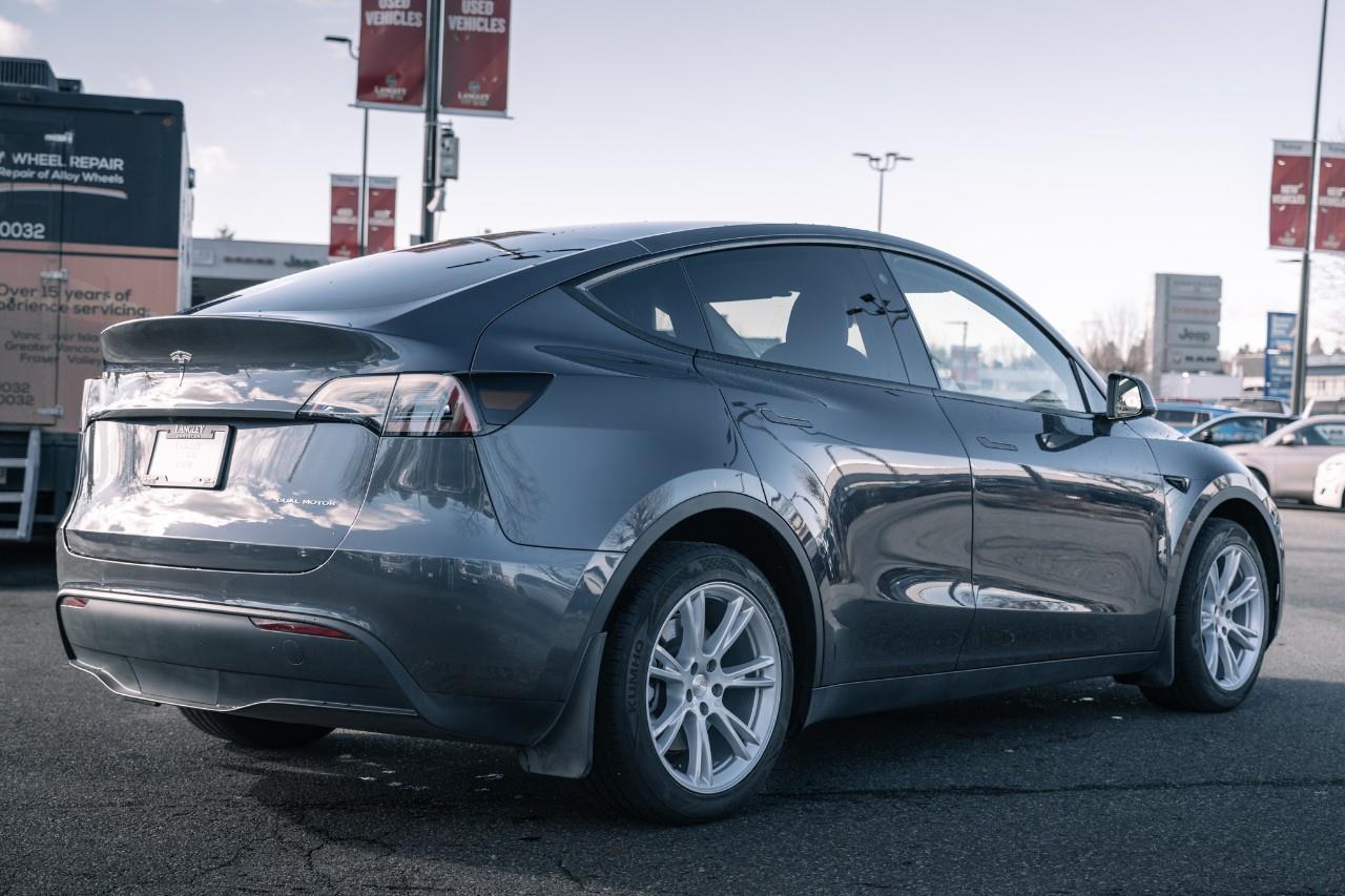 2022 Tesla Model Y Long Range LC2865