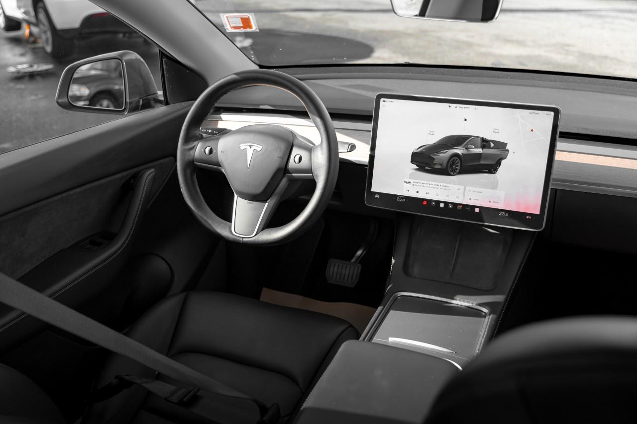 2022 Tesla Model Y Long Range LC2865