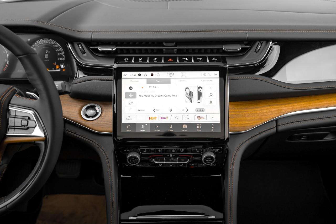 2025 Jeep Grand Cherokee Summit S806360