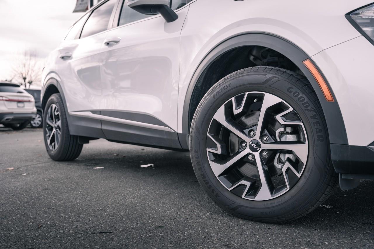 2024 Kia Sportage EX LC2846