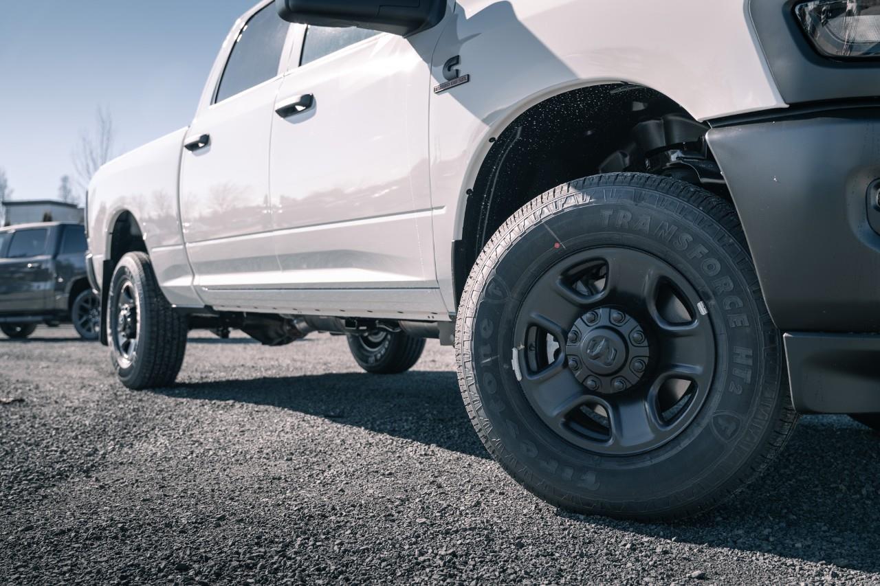 2026 RAM 3500 Tradesman T251811